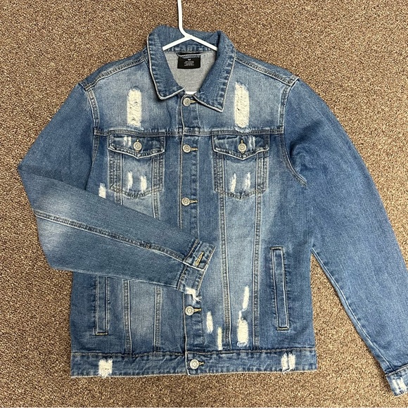 Men’s denim jacket with stitching - Picture 3 of 3